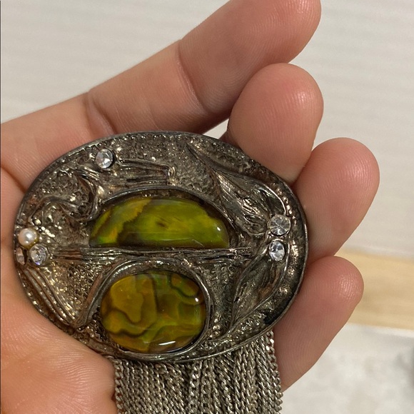 Vintage Silver Brooch with Fringe chain - Picture 7 of 11